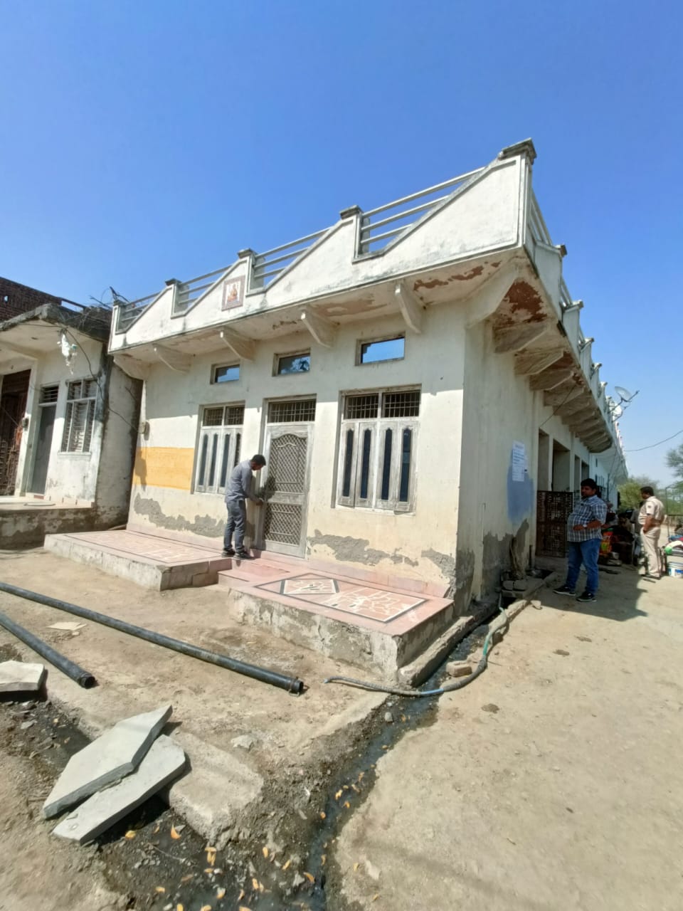 ADMEASURING AREA 1522.5 SQ.FT Residential Plot In , 